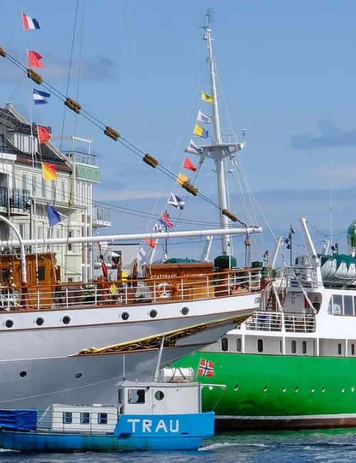 MS Sandnes aka Vestlandsbåten hadde mange arrangement knytt "Vestlandstema"